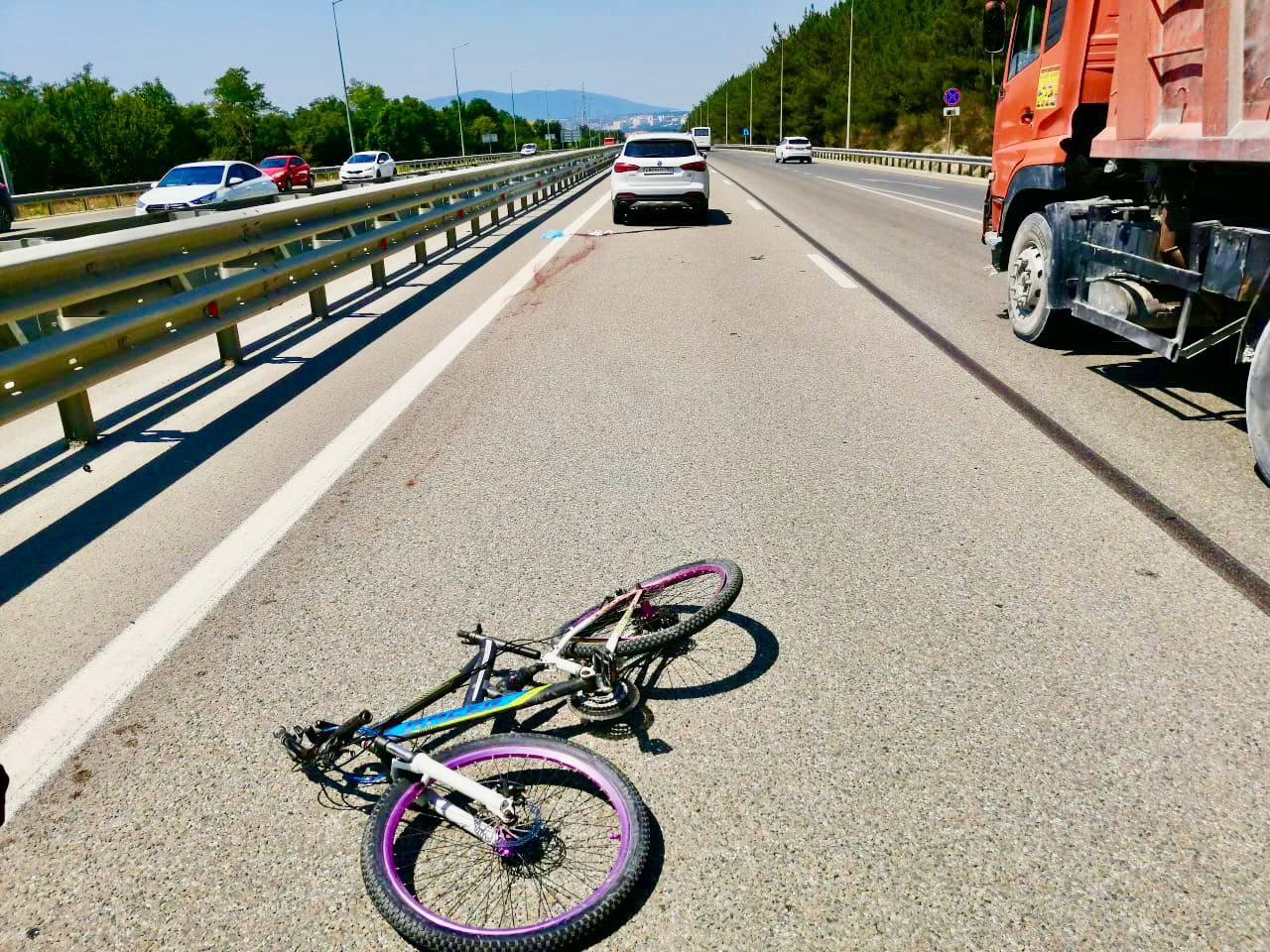 В Геленджике в результате ДТП погиб велосипедист